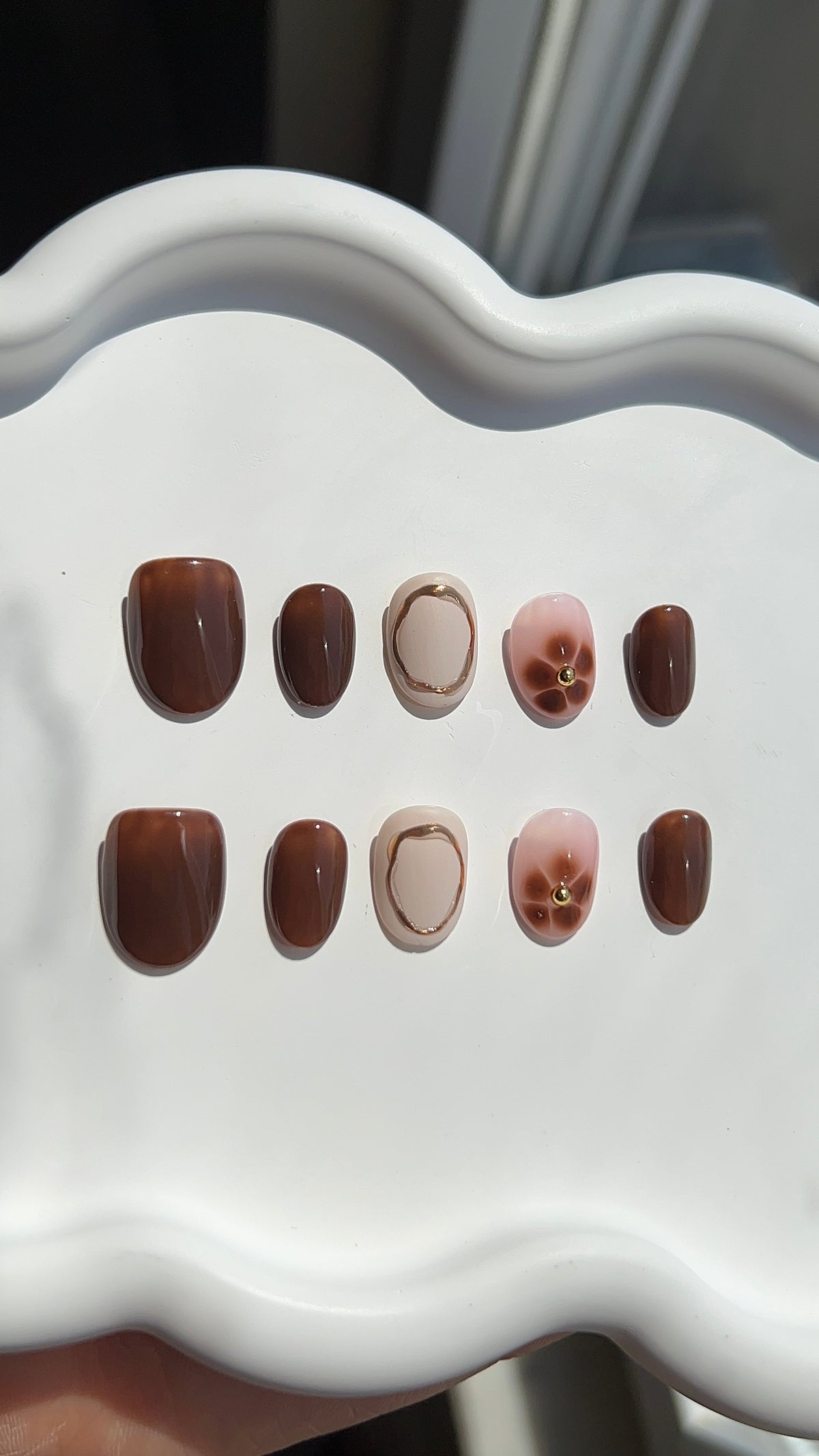 Chocolate Flower Kısa Round